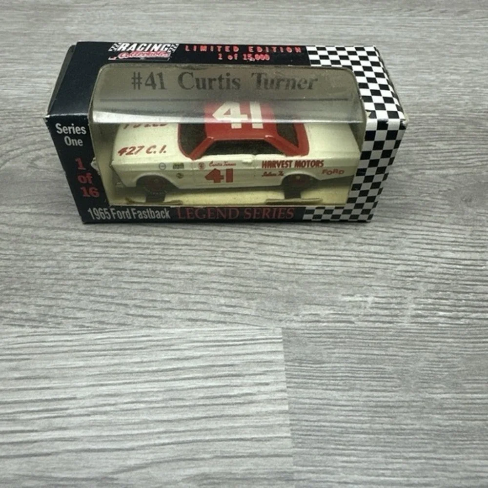 VTG‎ Curtis Turner #41 Limited Edition 1965 Ford Fastback 1993 Pontiac Stock Car